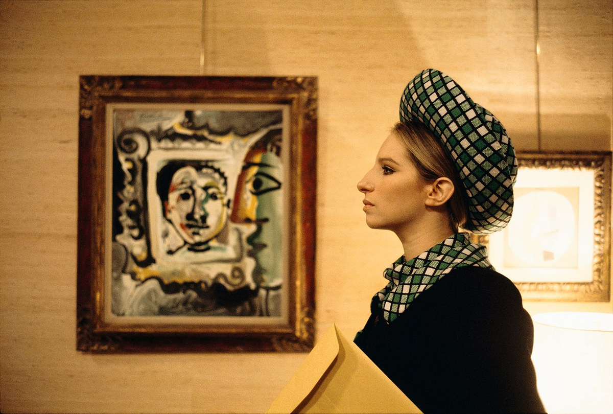 Профиль Барбары Стрейзанд