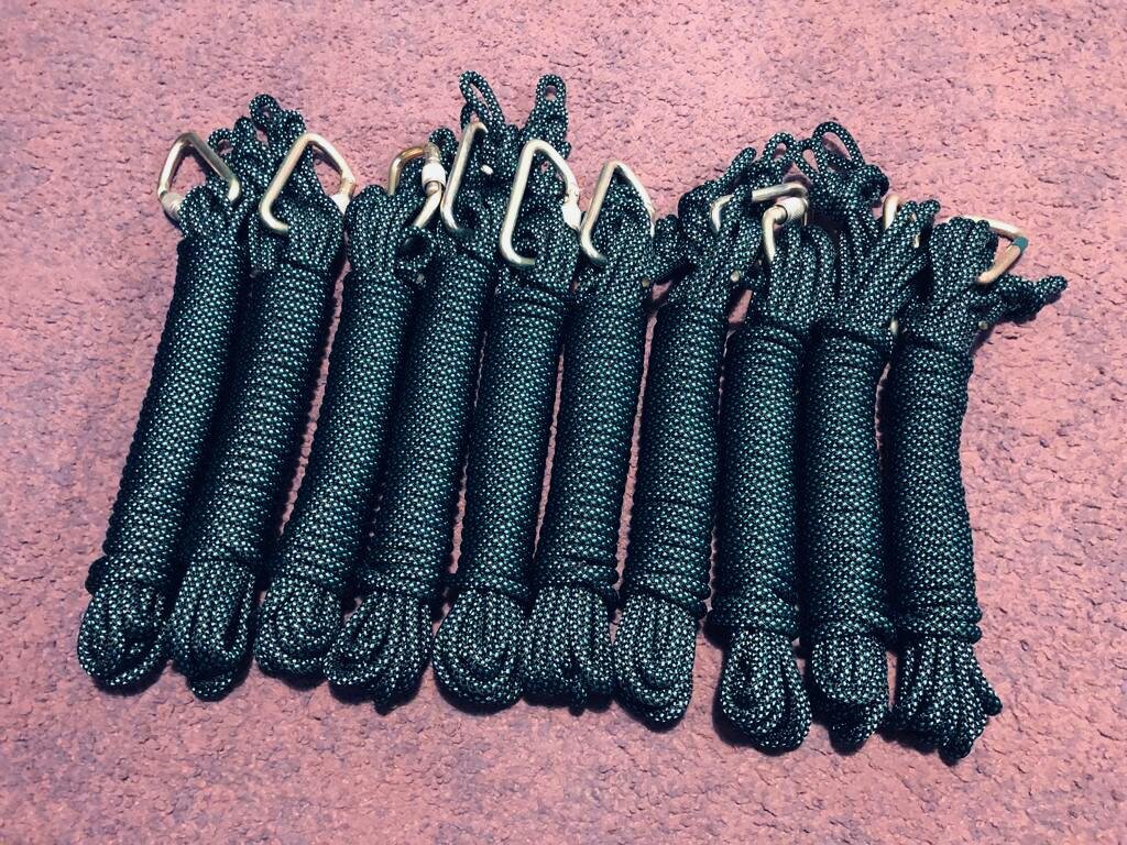 Эвакуационный комплект веревка 8 мм и стальной карабин "Ринг" 