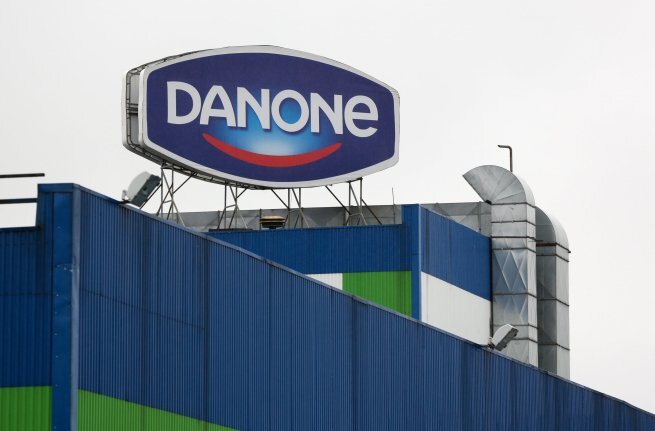    Продукты компании Danone переименуют и оставят в России