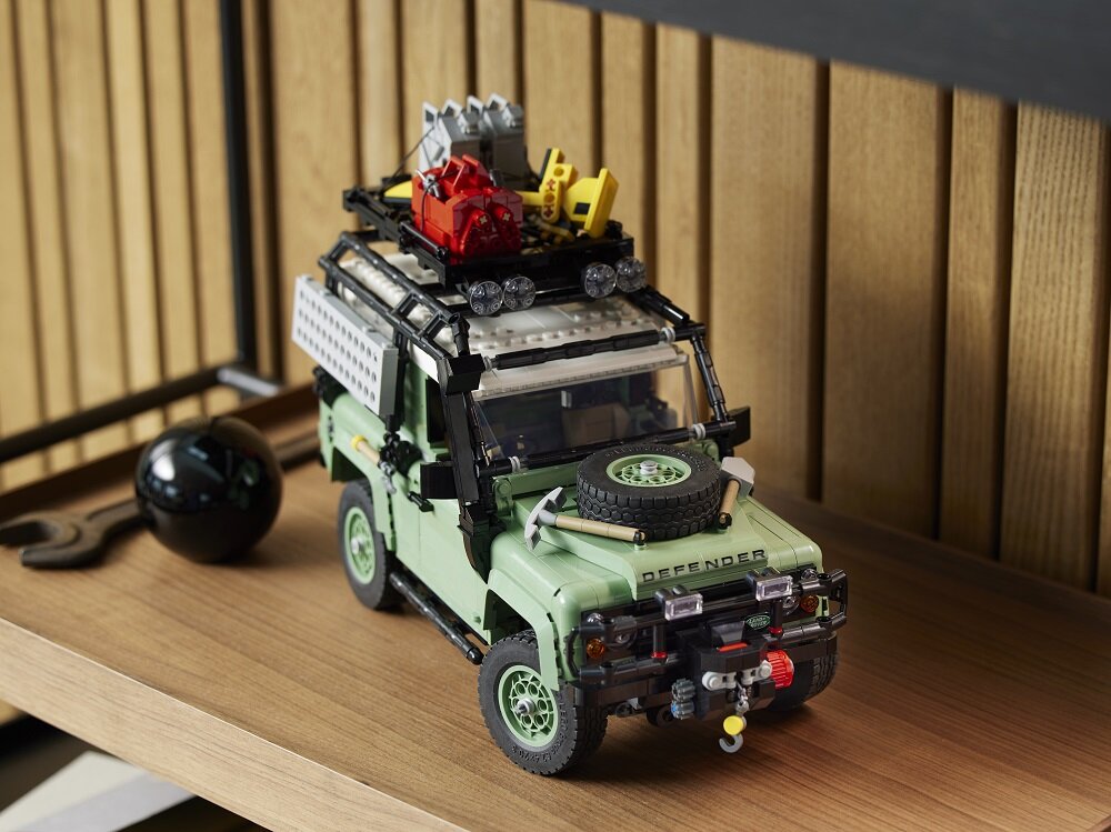 Lego land sale rover defender 90