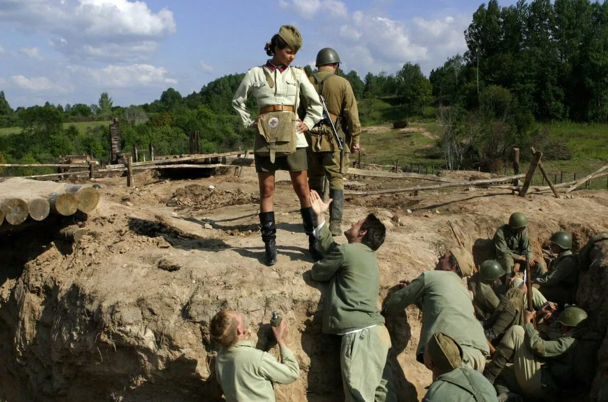 Кадр из фильма "Мы из будущего" (2008)