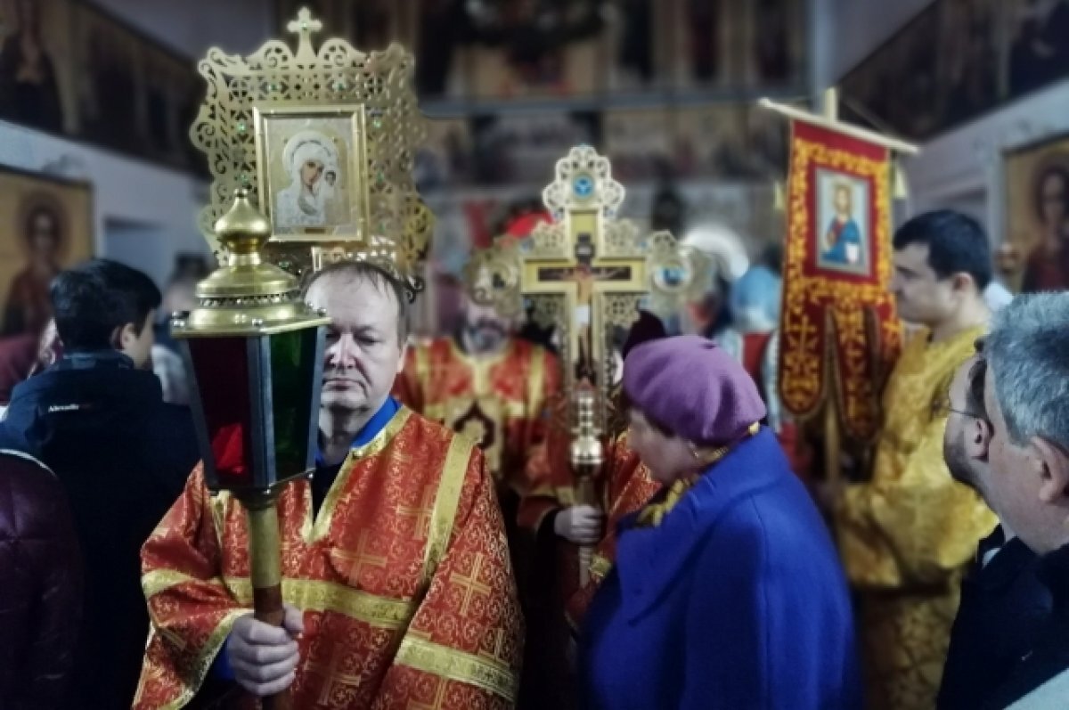    МЧС: на Пасху у мест богослужений будут дежурить 9 тысяч спасателей