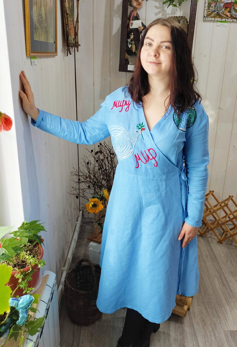 Платье из льна "Миру мир".