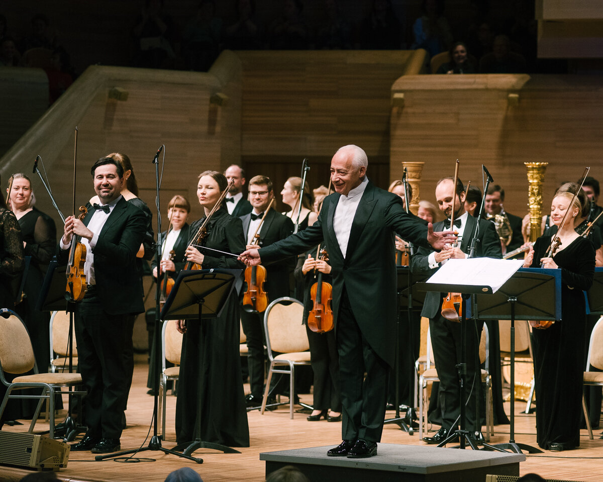 Владимир Спиваков и НФОР