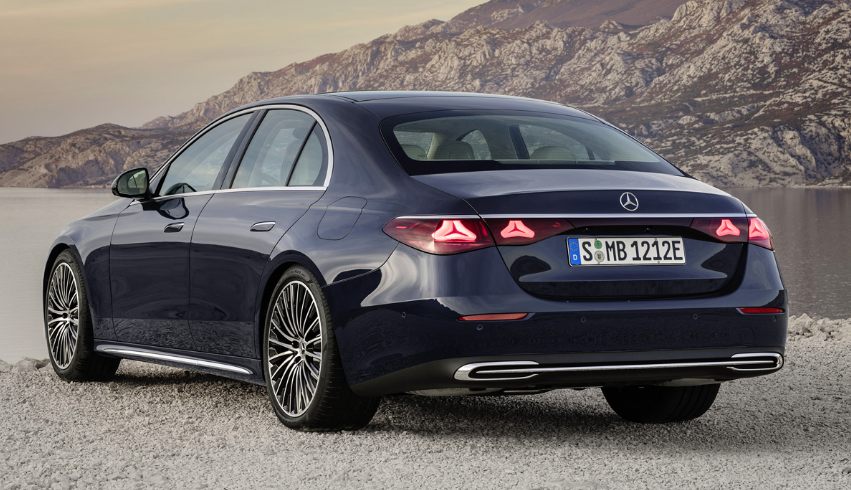 Mercedes-Benz E-Class в кузове W214