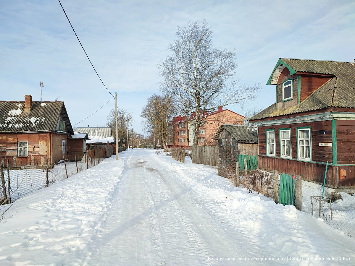 Источник: https://glubinka.by/vitebskaya-oblast/vitebskij-rajon/yanovichi.html