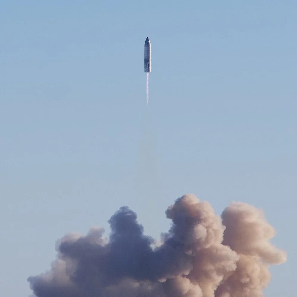 Красиво, правда? (Так, профи пишут, что это фото старого теста 2-й ступени Старшипа, но всё равно красиво)