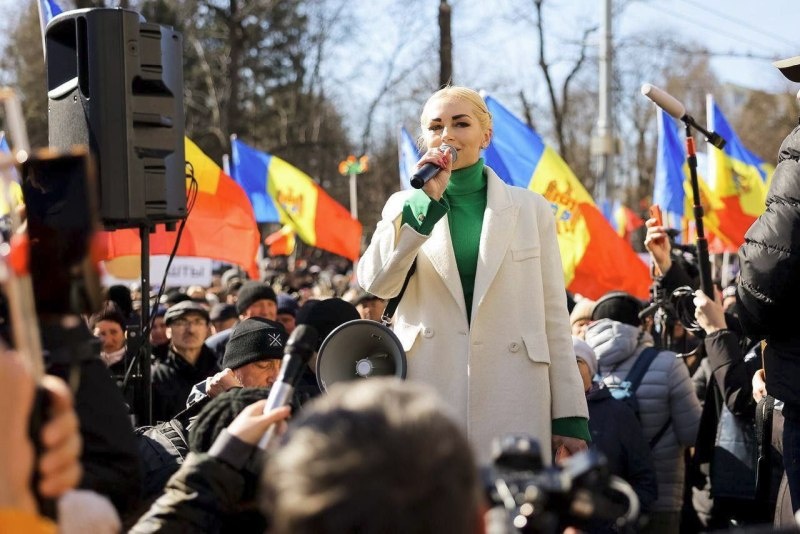    В Молдавии арестовали одного из лидеров оппозиции Марину Таубер