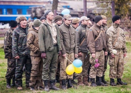    Без доплат и гарантий, но с «победным военным кейсом»: положение вояк ВСУ усложнилось