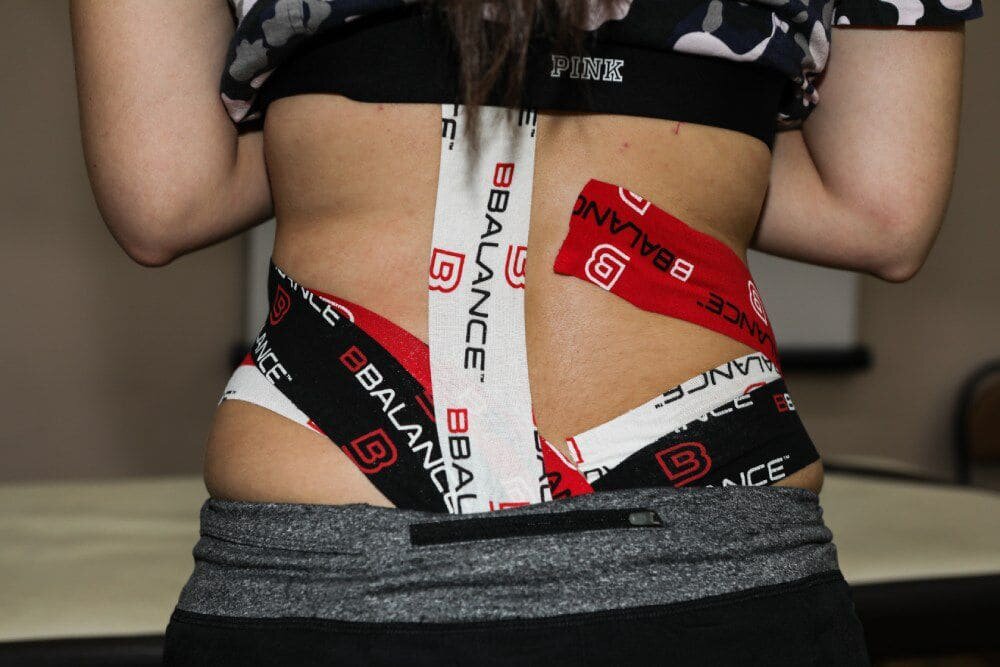 Как избавиться от боли в пояснице — кинезиотейпирование