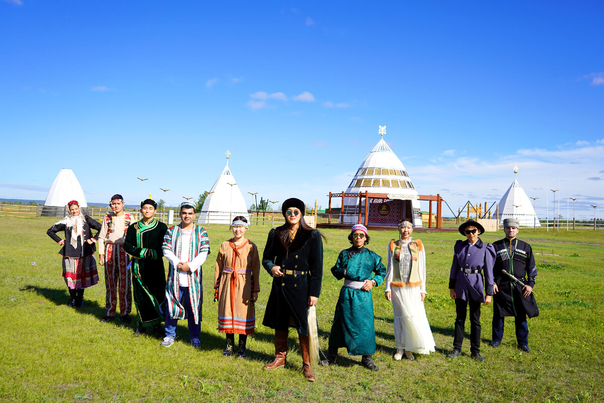 погода минусинский район поселок крупской. национальности якутии. общины в якутии. таджики в якутии. ысыах олонхо.
