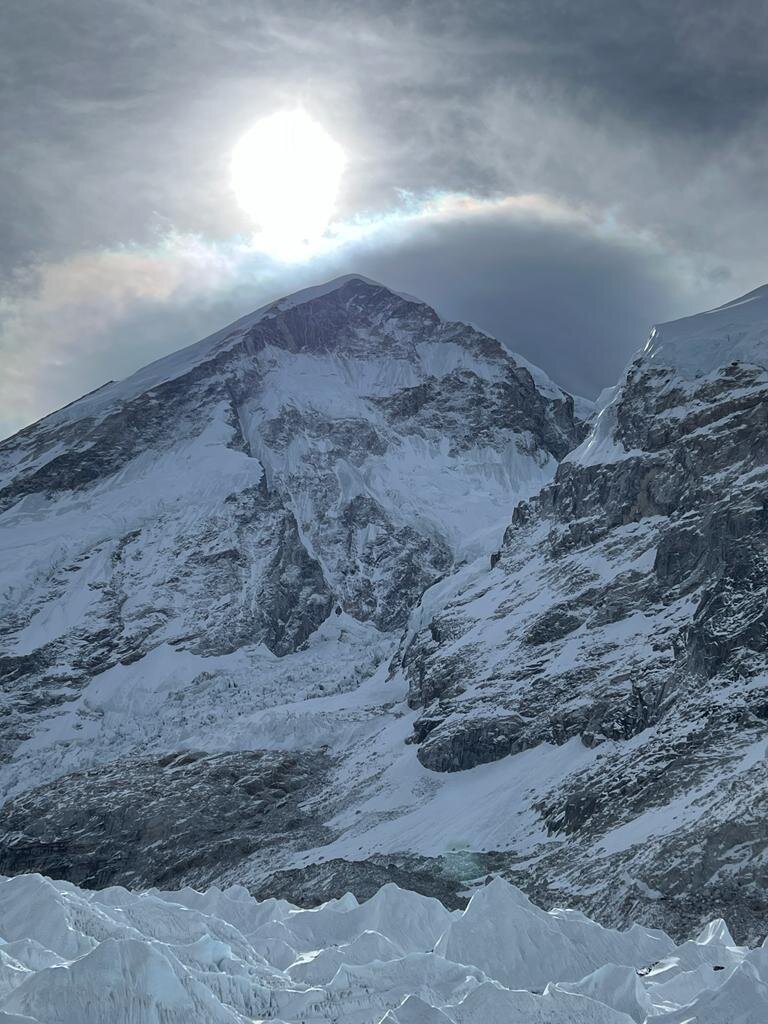 Ледник Кхумбу - грандиозно невероятен своей мощью. 