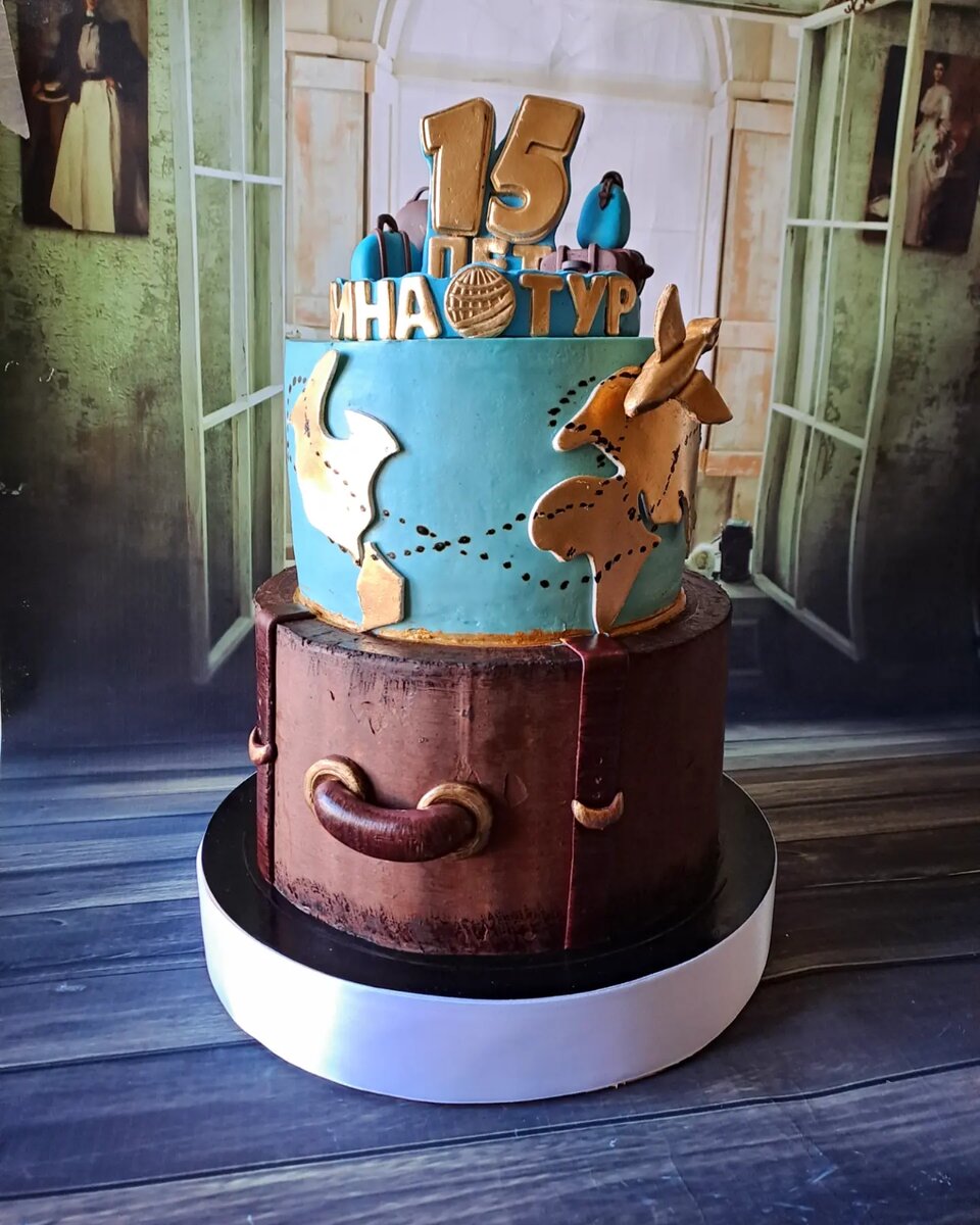 Торт на туристическую тему. Фото автора.