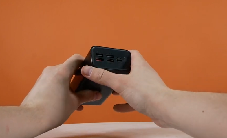 Внешний аккумулятор HIPER EP 30000