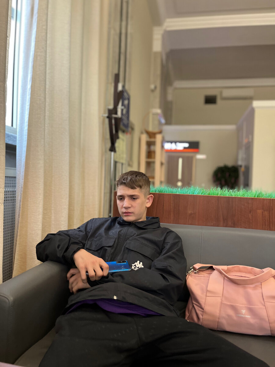 Когда сильно хочется кушать, а до взвешивания ещё 10 часов😀