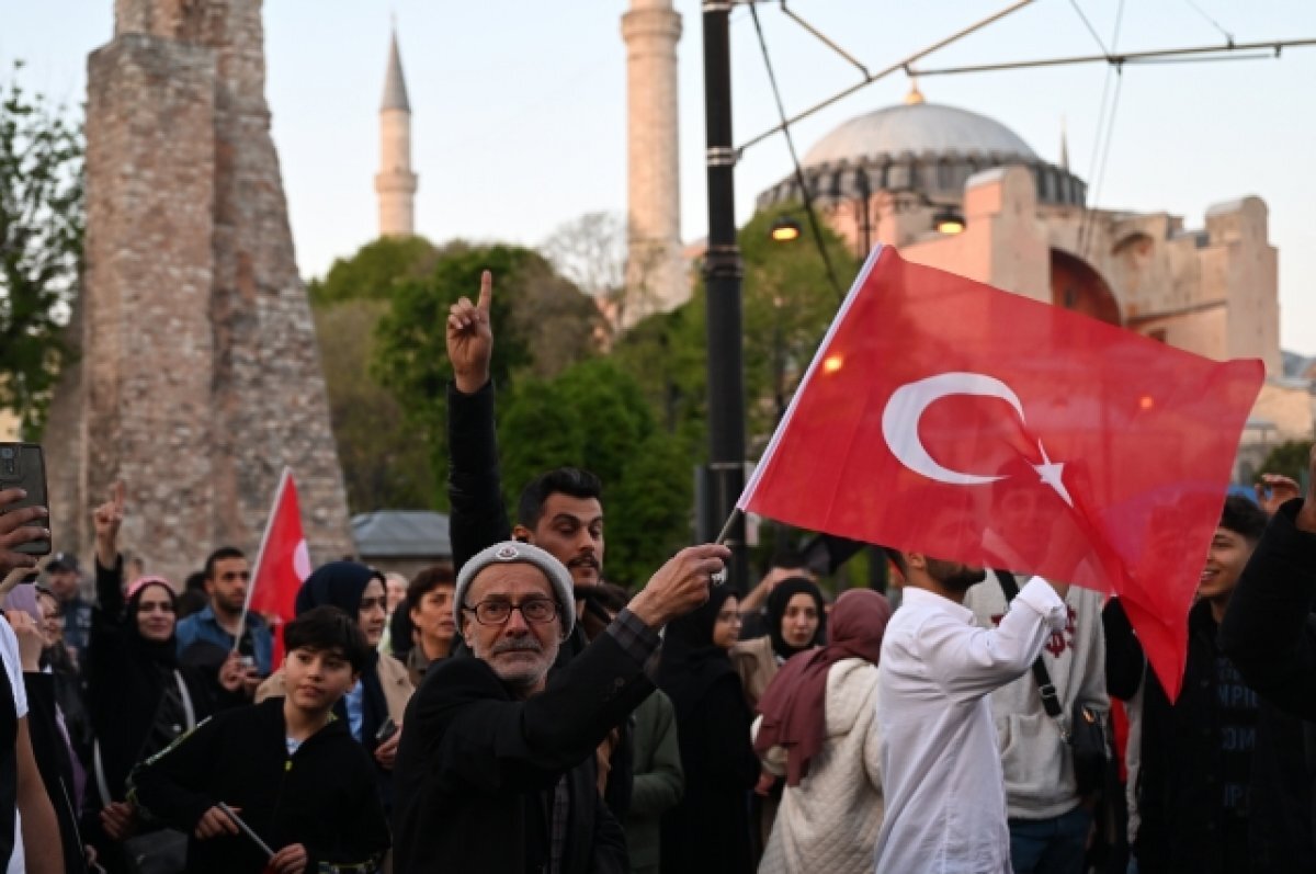    Число голосов за Эрдогана достигло 49,34% после обработки 99,9% бюллетеней