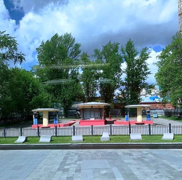 Кремлевская АЗС на Волхонке © "Покажу Москву"
