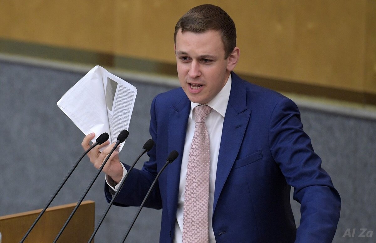 Депутат В. М. Власов фото: smartik.ru