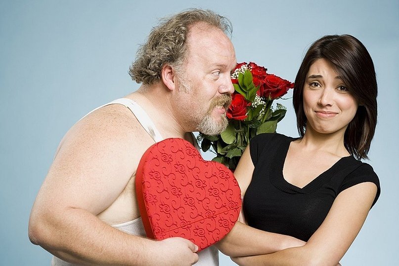 Кризис среднего возраста: почему мужчины за 40 отдают предпочтение молодым девушкам, игнорируя ровесниц