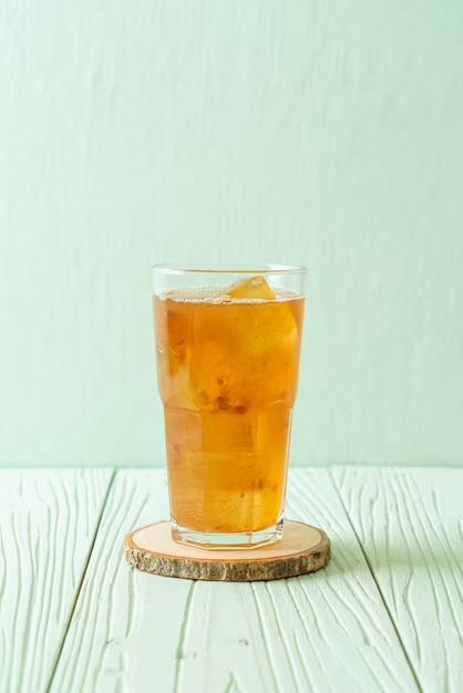 Полезный и вкусный чай без добавок освежит вас даже в самый жаркий день.