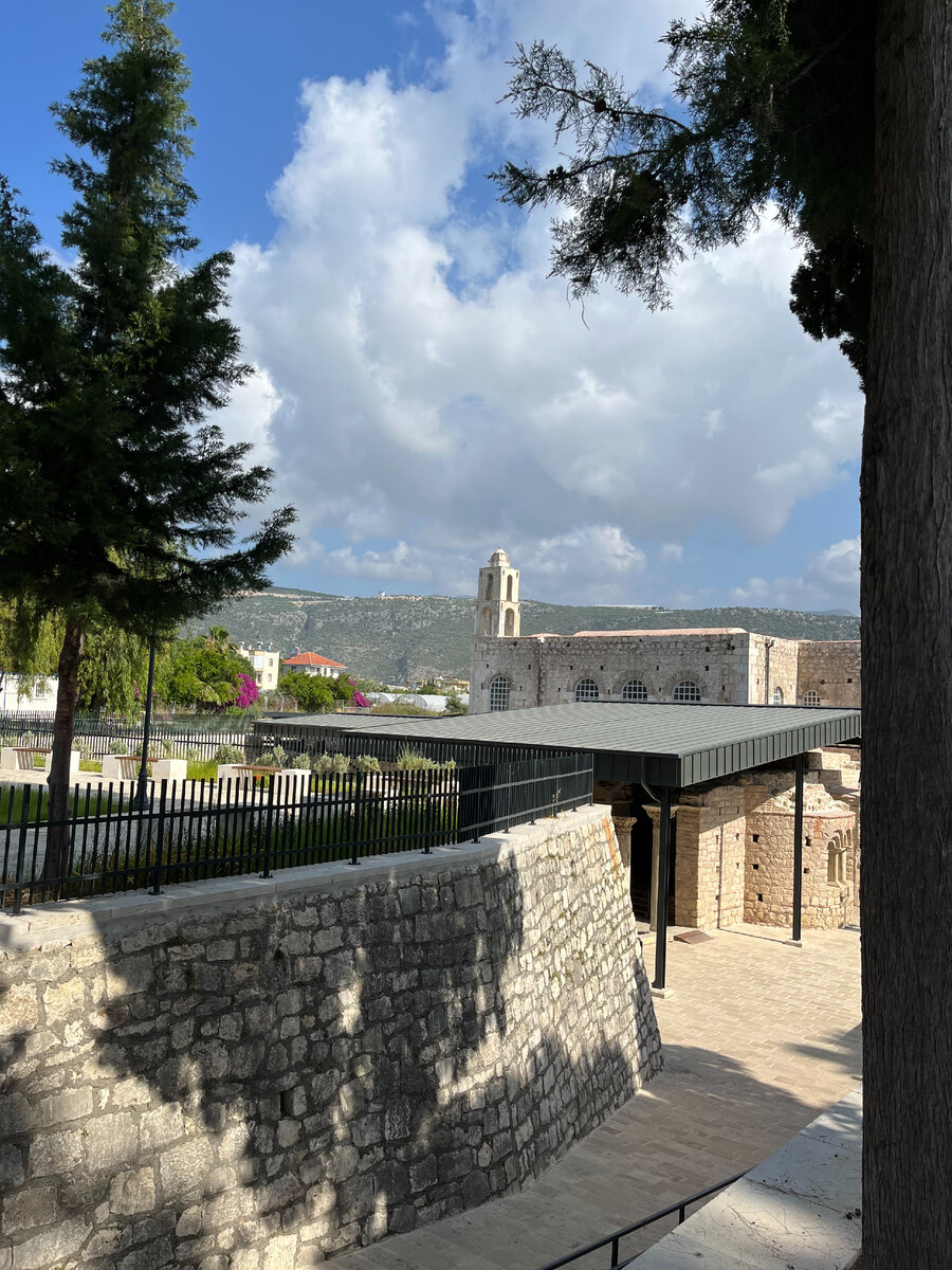 Вид на церковь Святого Николая