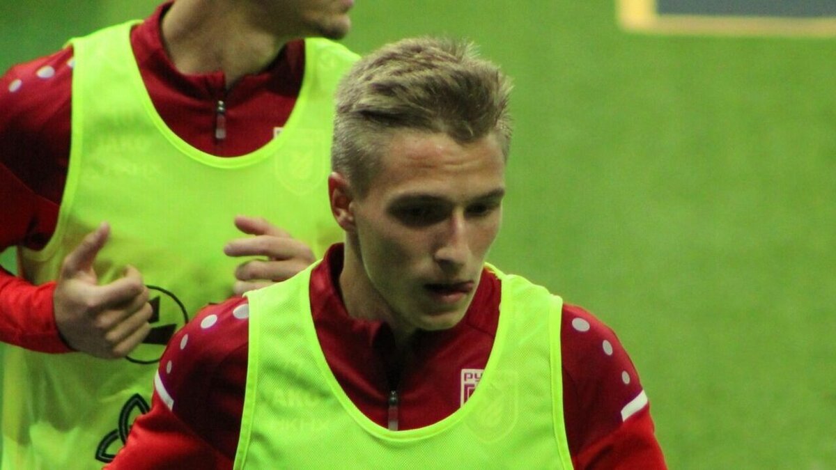     В голосовании за звание лучшего игрока сезона 2022/23 в Первой лиге оказался только один футболист казанского «Рубина». Голосование проходит в Telegram-канале турнира.