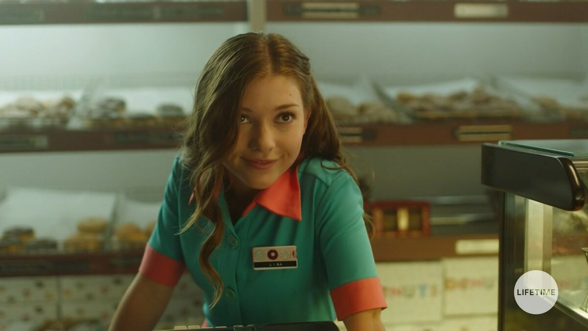 Инцидент определил дальнейшую судьбу Лизы - она стала сотрудником полиции.