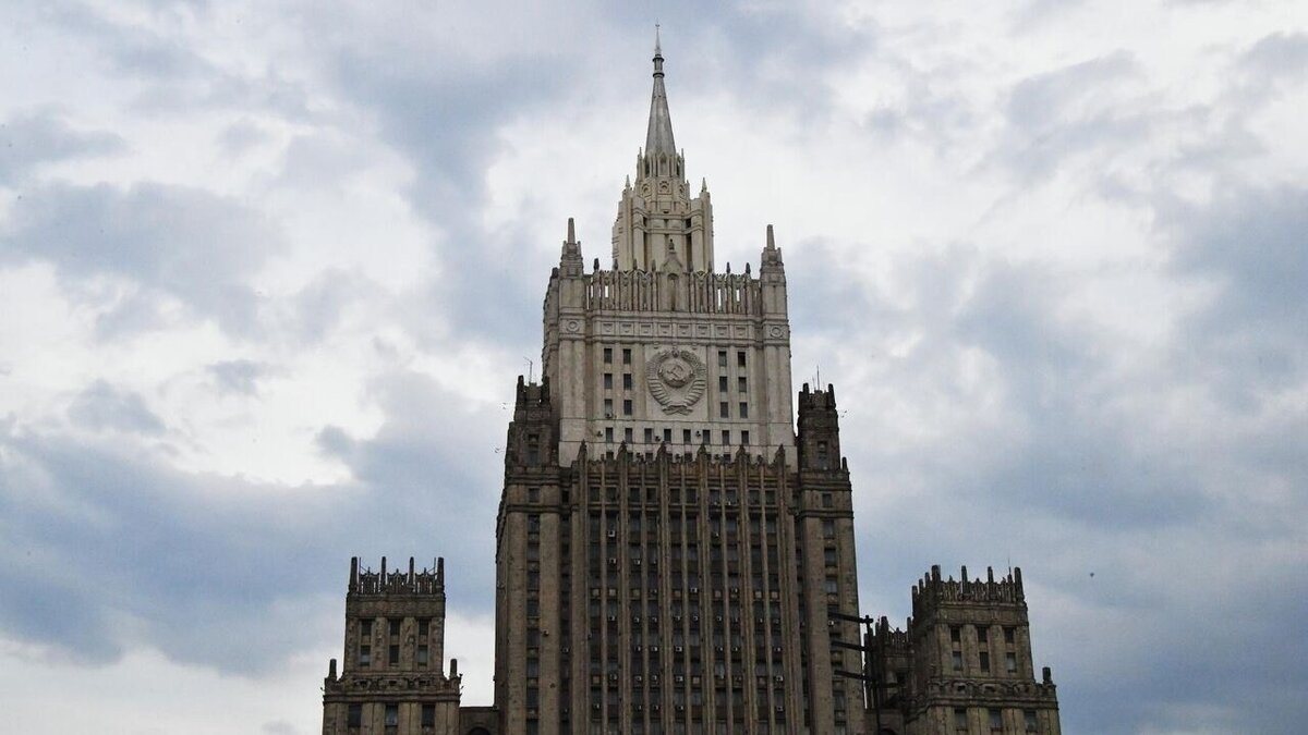    МИД России заявил дипломатам посольства США протест из-за заявлений об ударе по Крыму