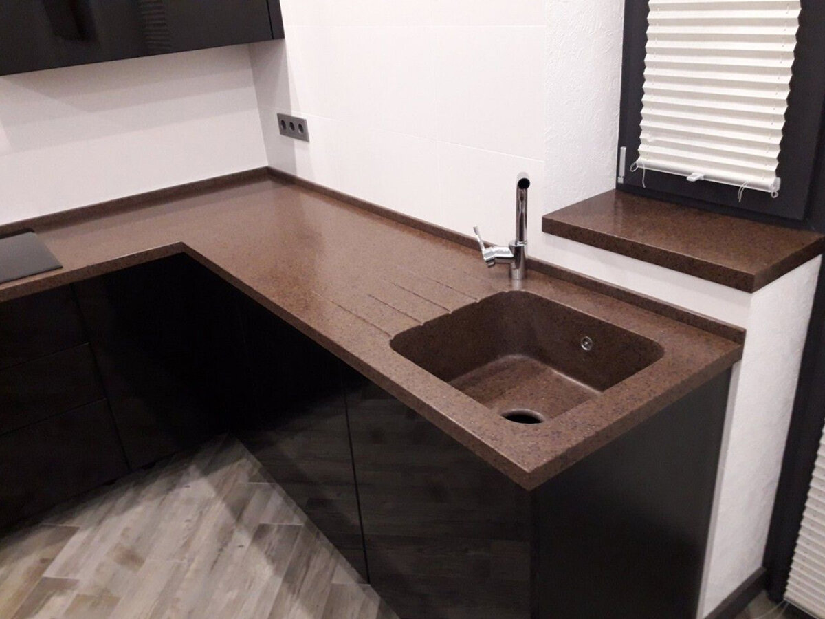 Столешница из акрилового камня Grandex, арт. Oak Wood A-418