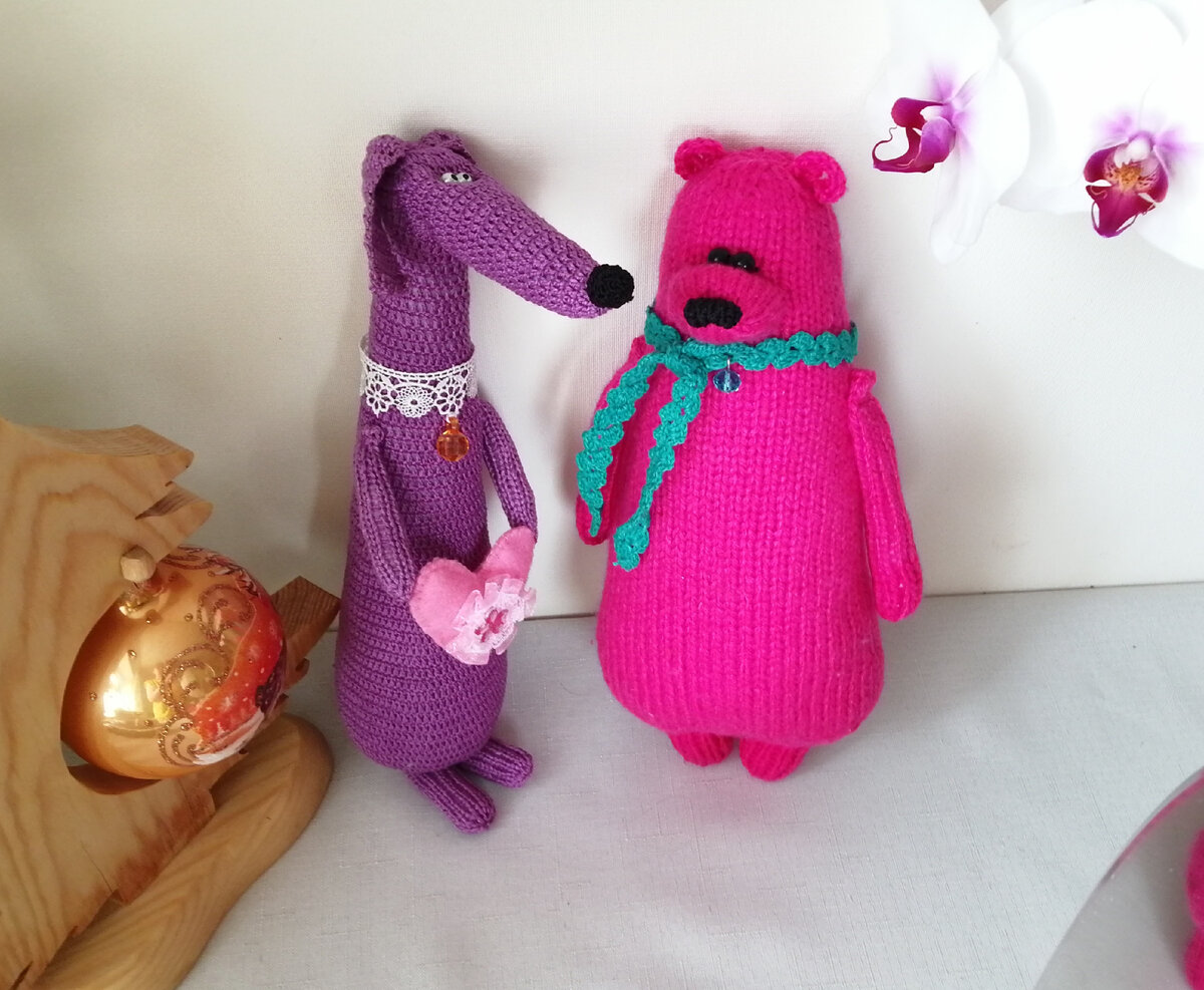 Такса и мишка