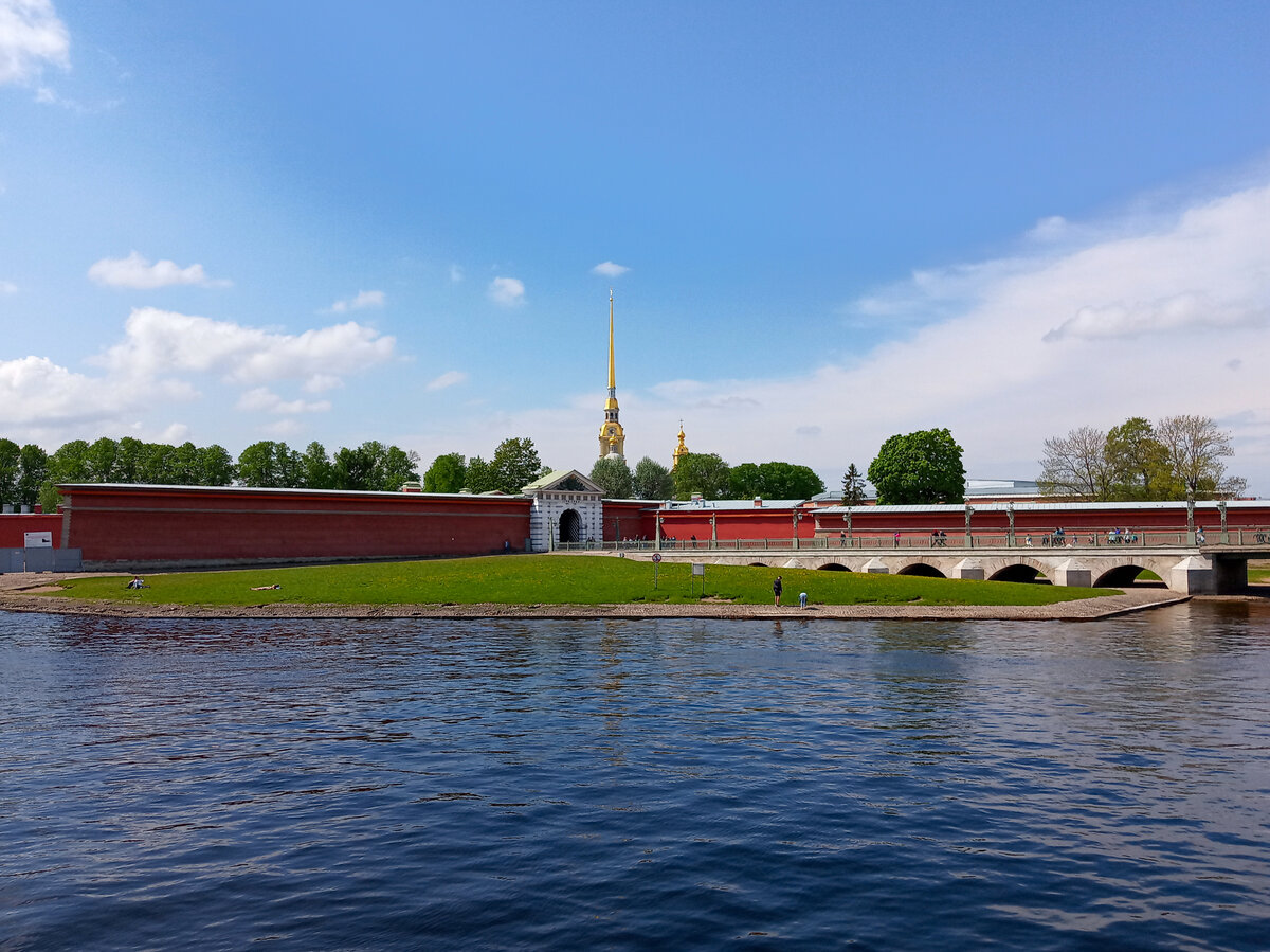 Петропавловская крепость фото внутри крепости