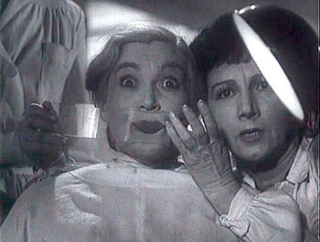 "Такие губы сейчас не носят" кинофильм " Весна"