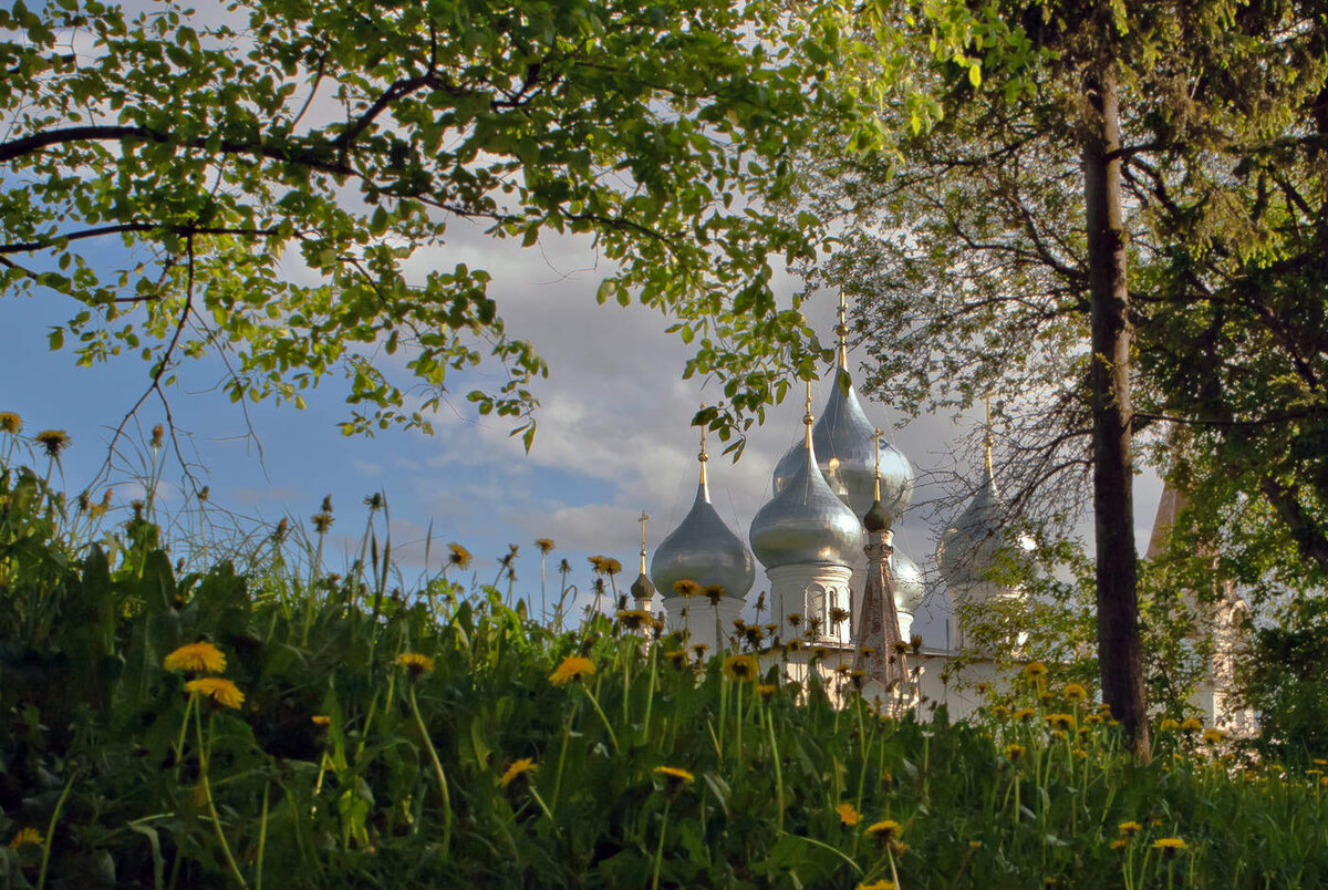 Православная Церковь весной