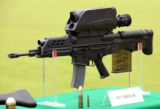 Стрелково-гранатометный комплекс Daewoo K11