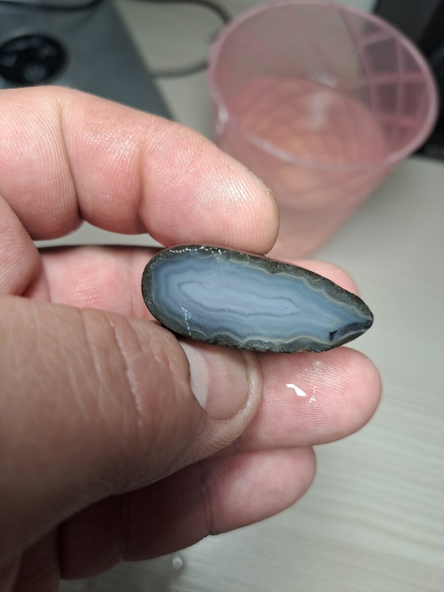 Такие агаты не часто попадаются, их очень трудно распознать.