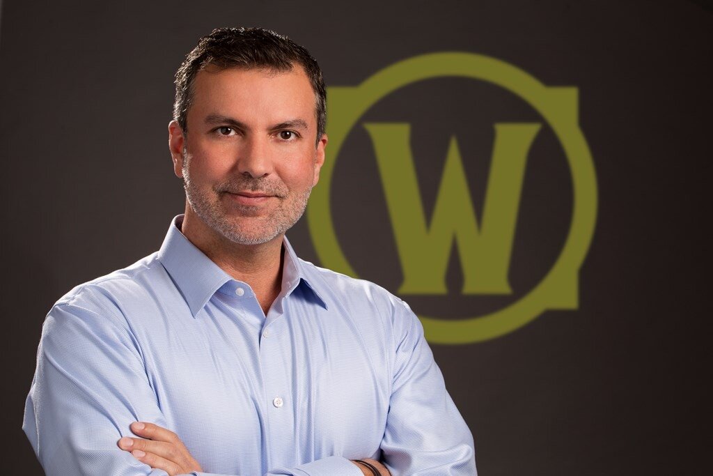 Тот самый Алекс Афрасиаби покинул компанию в 2020-ом. И только через год часть сотрудниц набралась смелости обвинить его в злоупотреблениях положением.