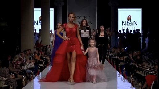 Анна Калашникова: Модный показ Estet Fashion Week 🌟 Дизайнер Valide Sultan и Kolchurina ❤️