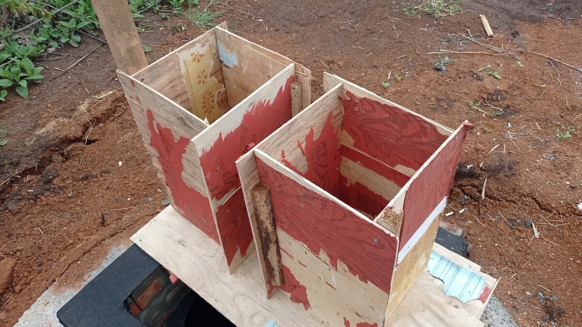 Разборная опалубка для свай