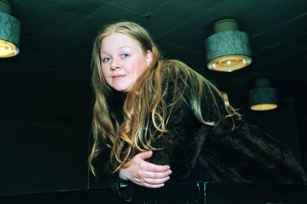      Зоя Буряк в юности. Фото - novochag.ru