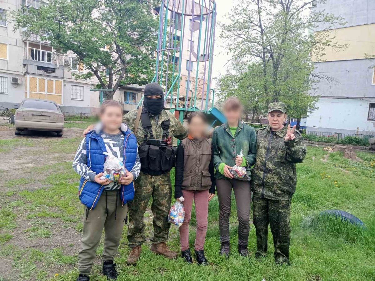    Оренбургские волонтеры доставили гуманитарный груз и побывали на свадьбе в зоне СВО Белов Михаил Александрович