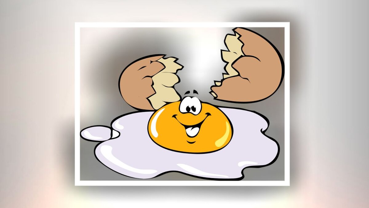 Сырой желток содержит лецитин, который очень хорошо восстанавливает кожу.