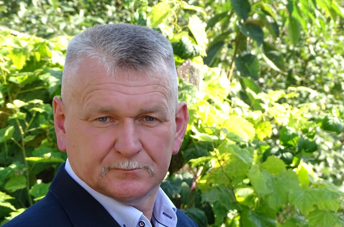    Кшиштоф Толвиньский (сс) Jacek.porosa