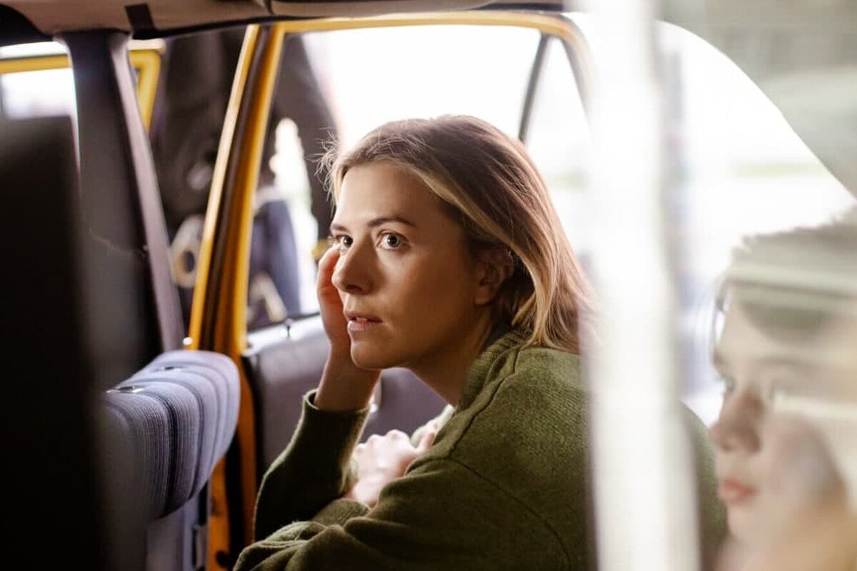 Про стыд, видимо, там не знают: нескромные актрисы, которых мы запомнили всего за одну личную сцену