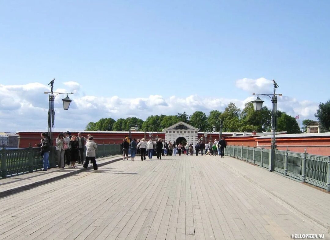 Иоанновский мост. Санкт-Петербург