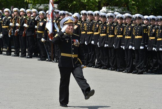   Командующий Черноморским флотом вице-адмирал Виктор Соколов