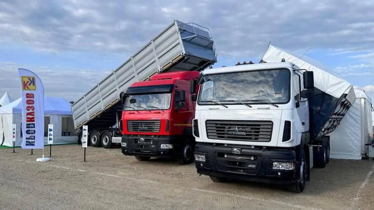 Фото: maz.by МАЗ на выставке Золотая Нива 2023