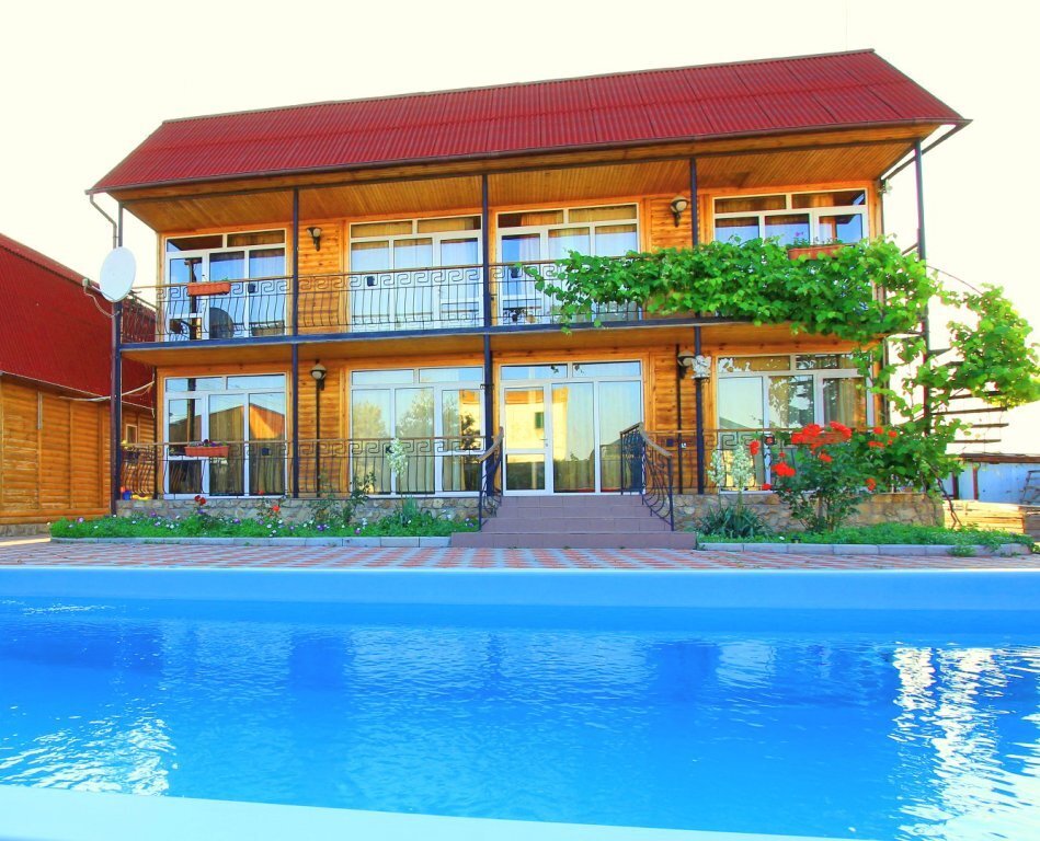 Недорогой отель в Феодосии 