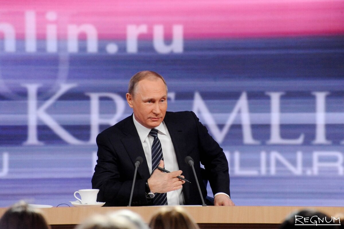    Владимир Путин Дарья Антонова © ИА REGNUM