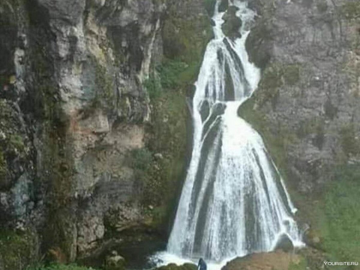 Cascada la novia водопад