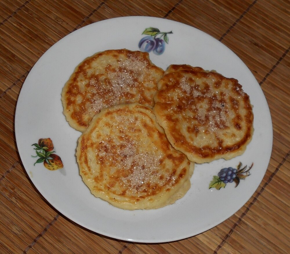 Сахар с корицей красиво блестит, как бисер :) 